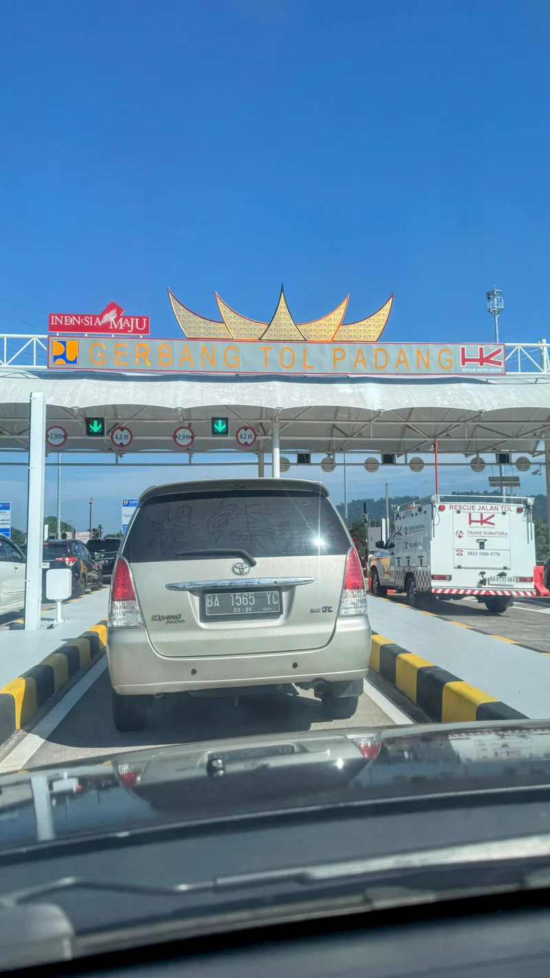 Pintu Tol Padang - Sicincin